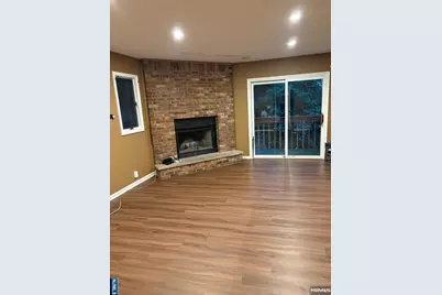 270 Silleck Street 1 #1, Clifton, NJ 07013 - Photo 4
