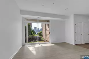451 Albany Ct, West New York, NJ 07093 - Photo 34