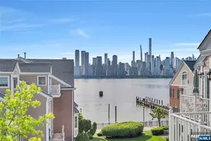 451 Albany Ct, West New York, NJ 07093 - Photo 1