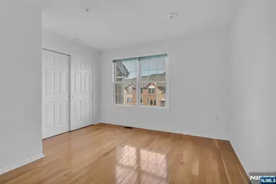451 Albany Court, West New York, NJ 07093 - Photo 20