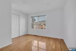 451 Albany Ct, West New York, NJ 07093 - Photo 20