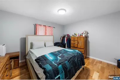 73 Davis Drive, Bergenfield, NJ 07621 - Photo 16
