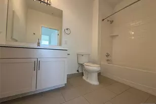 2050 Central Road 710, Fort Lee, NJ 07024 - Photo 10