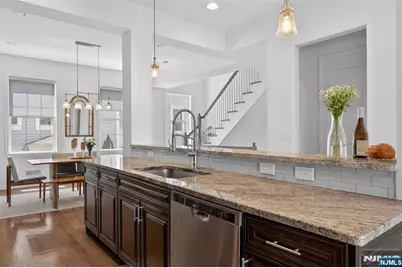 197 Roosevelt Drive, Wood Ridge, NJ 07075 - Photo 16