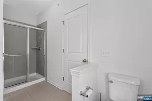 197 Roosevelt Dr, Wood Ridge, NJ 07075 - Photo 32