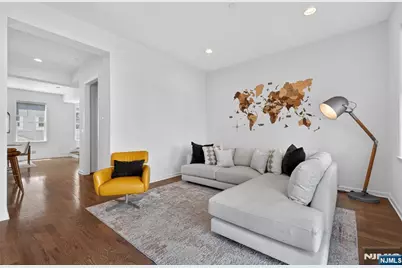197 Roosevelt Drive, Wood Ridge, NJ 07075 - Photo 22