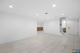 33-17 Southern Dr, Fair Lawn, NJ 07410 - Photo 26