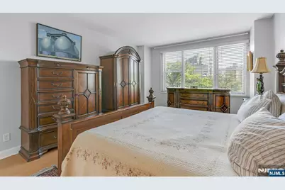 2100 Linwood Avenue 3S #3S, Fort Lee, NJ 07024 - Photo 20