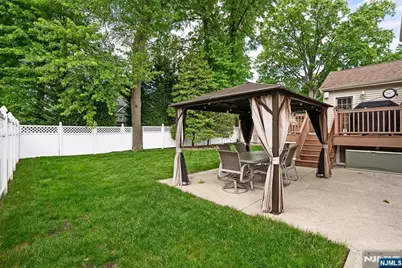 54 Lenhome Drive, Cranford Township, NJ 07016 - Photo 22