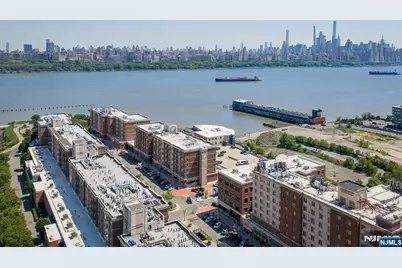 6315 City Place, Edgewater, NJ 07020 - Photo 10