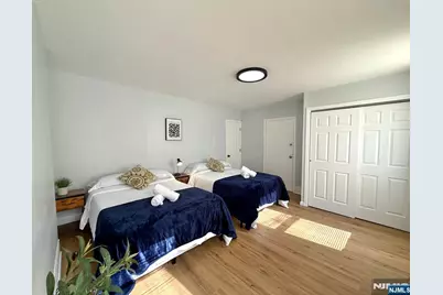 12 68th Street, Guttenberg, NJ 07093 - Photo 18