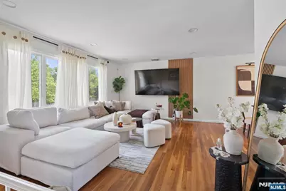 15 Robby Road, Little Ferry, NJ 07643 - Photo 6