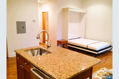 61 Grand Street 2F #2F, Jersey City, NJ 07302 - Photo 8