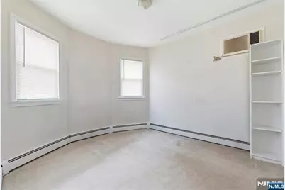 598 Van Houten Avenue, Clifton, NJ 07013 - Photo 16