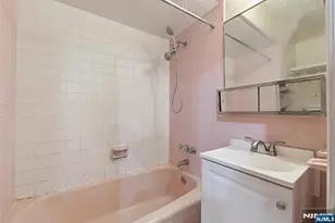 598 Van Houten Ave, Clifton, NJ 07013 - Photo 24