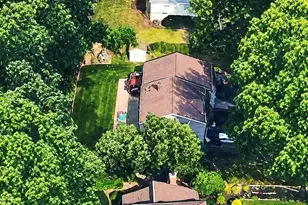 158 Morningside Rd, Paramus, NJ 07652 - Photo 2