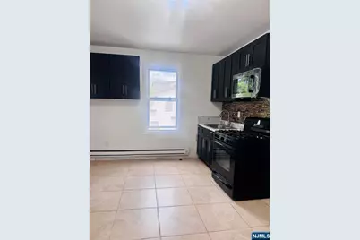 910 28th Street 906 #906, Paterson, NJ 07513 - Photo 6