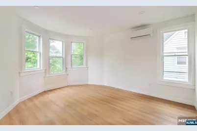245 Elm Avenue, Bogota, NJ 07603 - Photo 22