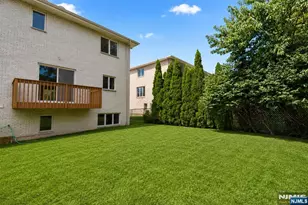 253 Warren Ave, Fort Lee, NJ 07024 - Photo 18