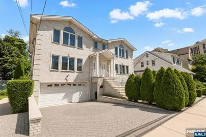253 Warren Avenue, Fort Lee, NJ 07024 - Photo 20
