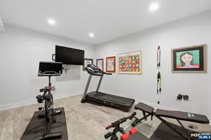 95 Mezzine Dr, Cresskill, NJ 07626 - Photo 38