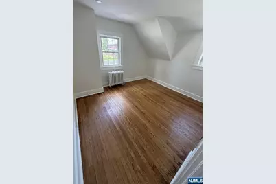 867 River Road, Teaneck Township, NJ 07666 - Photo 16
