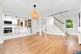 867 River Rd, Teaneck Township, NJ 07666 - Photo 14