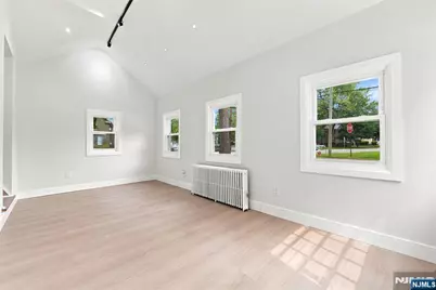 867 River Road, Teaneck Township, NJ 07666 - Photo 16
