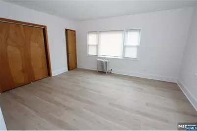 1 West Street 2 #2, Elmwood Park, NJ 07407 - Photo 4
