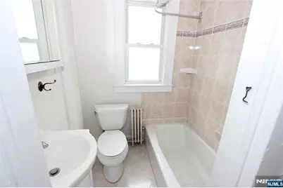 1 West Street 2 #2, Elmwood Park, NJ 07407 - Photo 8
