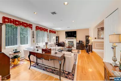 244 McElroy Avenue, Fort Lee, NJ 07024 - Photo 12