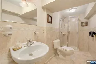 244 McElroy Ave, Fort Lee, NJ 07024 - Photo 34