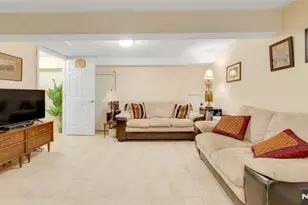 244 McElroy Ave, Fort Lee, NJ 07024 - Photo 34