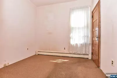 70 Main Avenue, Wallington, NJ 07057 - Photo 8