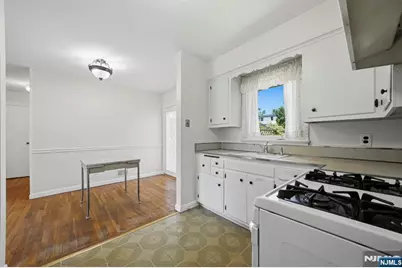 26 Briar Lane, Nutley, NJ 07110 - Photo 10