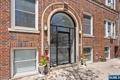 57 Corbin Avenue 42 #42, Jersey City, NJ 07306 - Photo 18