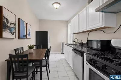57 Corbin Avenue 42 #42, Jersey City, NJ 07306 - Photo 6