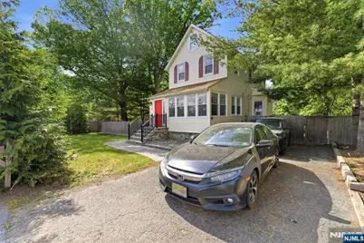 9 Belden Place, Norwood, NJ 07648 - Photo 2