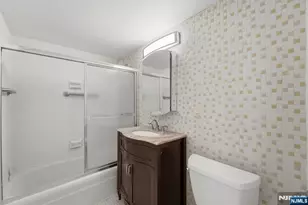 265 Main Street 704, Ridgefield Park, NJ 07660 - Photo 16