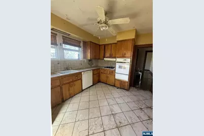 12 Hillcrest Road, Maplewood, NJ 07040 - Photo 14
