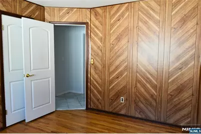 10 Garden Drive 2 #2, Elmwood Park, NJ 07407 - Photo 30