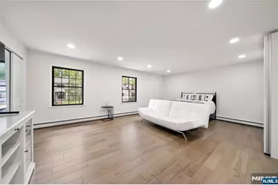 22 Kendrick Street, Paramus, NJ 07652 - Photo 18