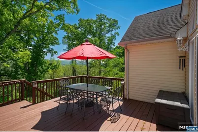 15 Bracken Hill Road, Hamburg, NJ 07419 - Photo 44