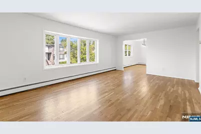 54 W Columbia Avenue, Palisades Park, NJ 07650 - Photo 18