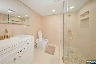 596 Moonachie Ave, Wood Ridge, NJ 07075 - Photo 10