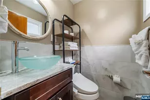 857 Avenue C, Bayonne, NJ 07002 - Photo 18