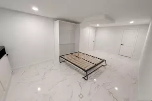 857 Avenue C, Bayonne, NJ 07002 - Photo 24