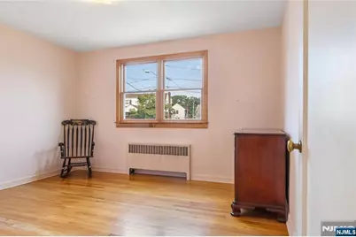 40 Westwood Drive, Fair Lawn, NJ 07410 - Photo 8