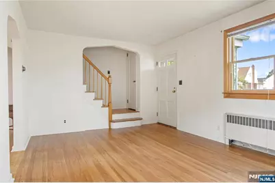 40 Westwood Drive, Fair Lawn, NJ 07410 - Photo 12