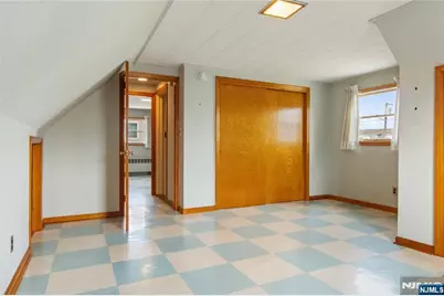 40 Westwood Drive, Fair Lawn, NJ 07410 - Photo 6